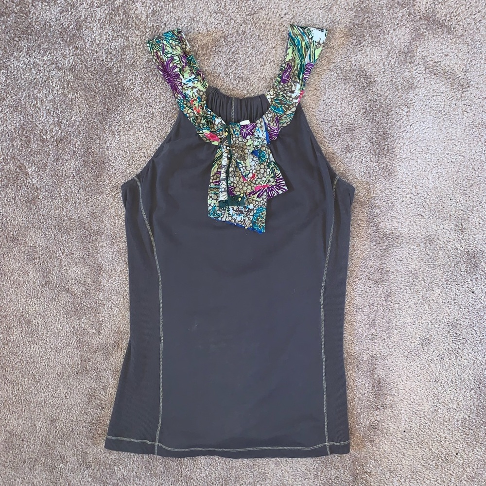 Burning Torch Tank With Colorful Neckline - Picture 5 of 16